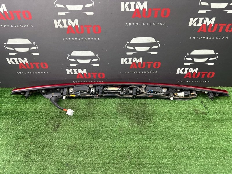 Молдинг крышки багажника Kia Rio X 2020