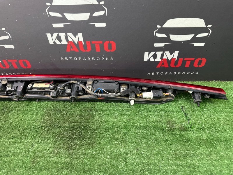 Молдинг крышки багажника Kia Rio X 2020
