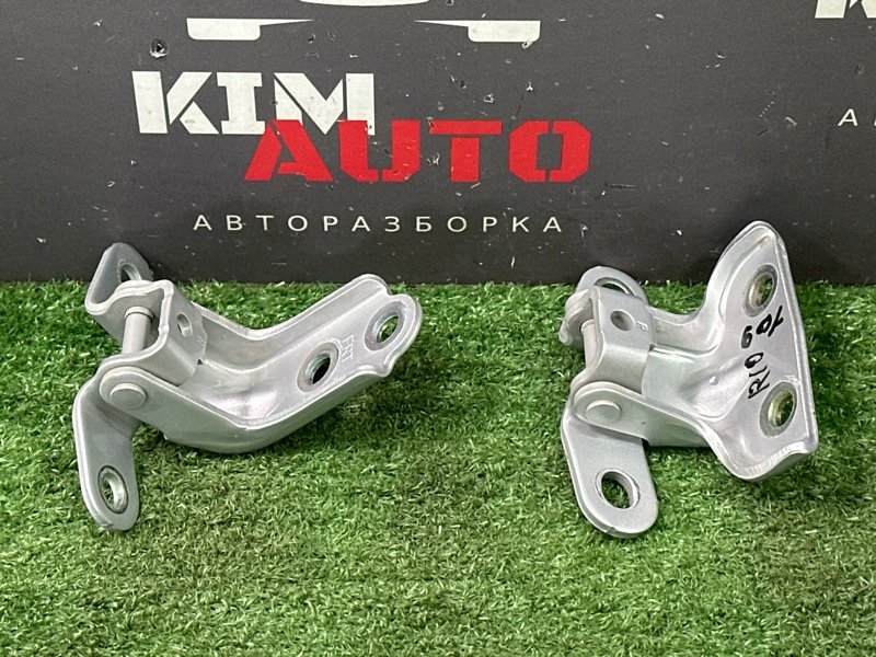 Петли двери Kia Rio X 2020