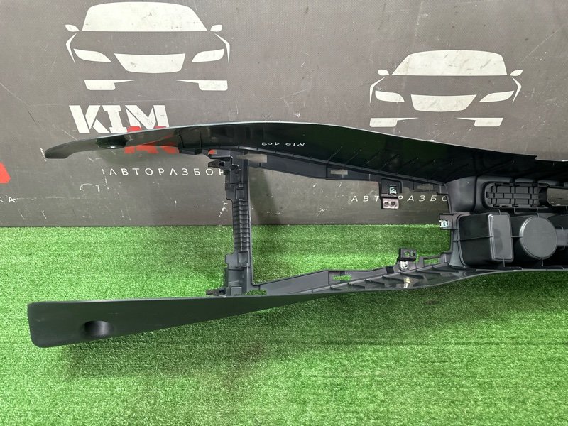 Консоль центральная Kia Rio X 2020