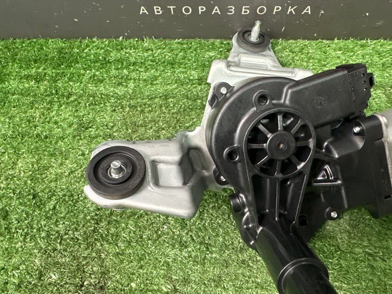 Мотор стеклоочистителя заднего стекла Kia Rio X 2020