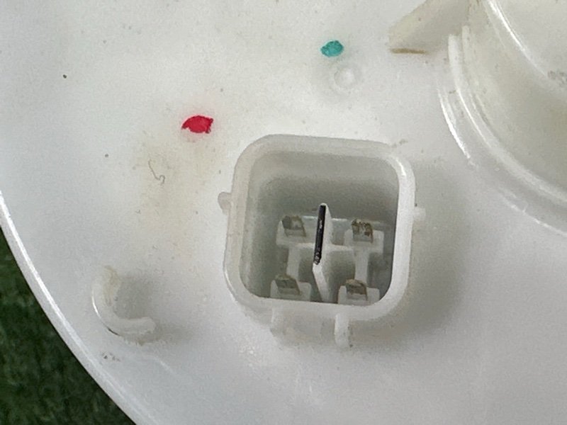 Насос топливный (Бензонасос) Kia Rio X-Line 2020