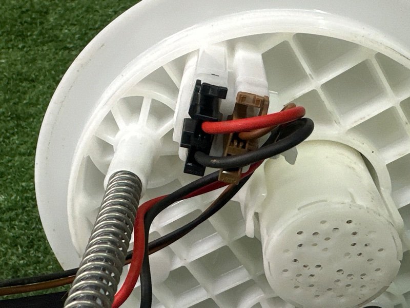 Насос топливный (Бензонасос) Kia Rio X-Line 2020