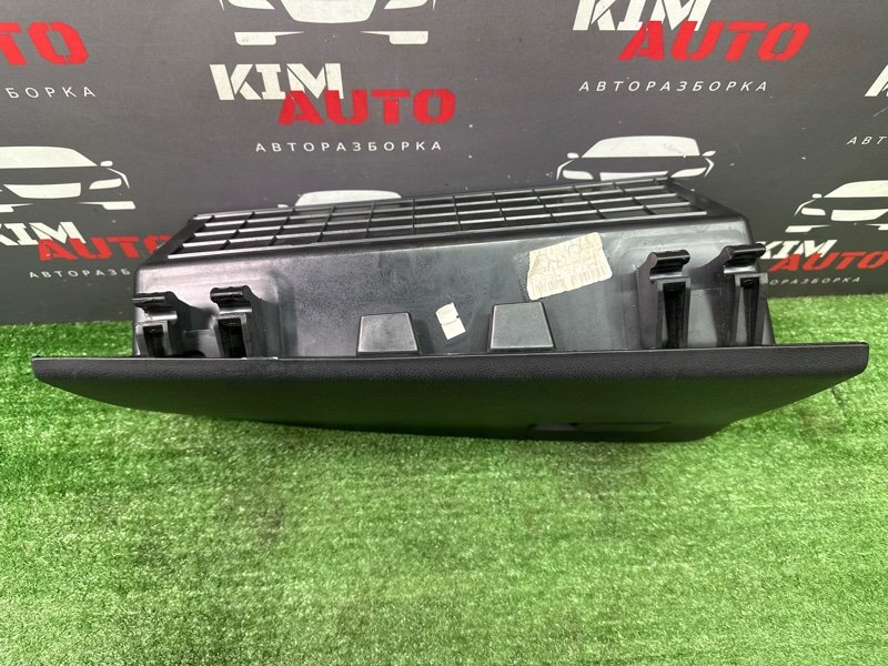 Бардачок Kia Rio X-Line 2020