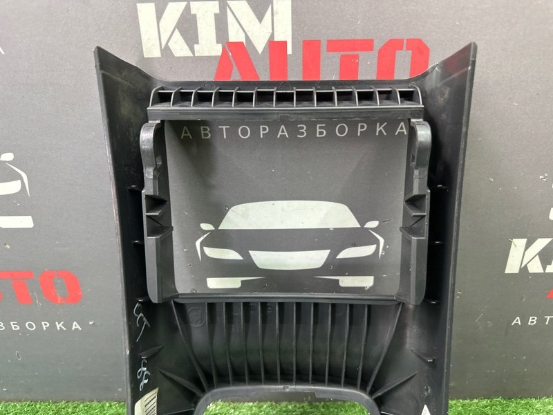 Накладка центральной консоли Skoda Octavia 2014 A7