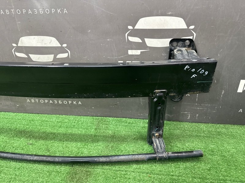 Усилитель бампера Kia Rio X-Line 2020