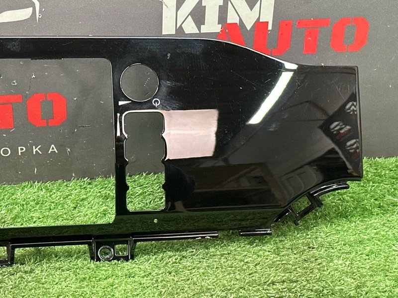 Рамка магнитолы Kia Rio X-Line 2020