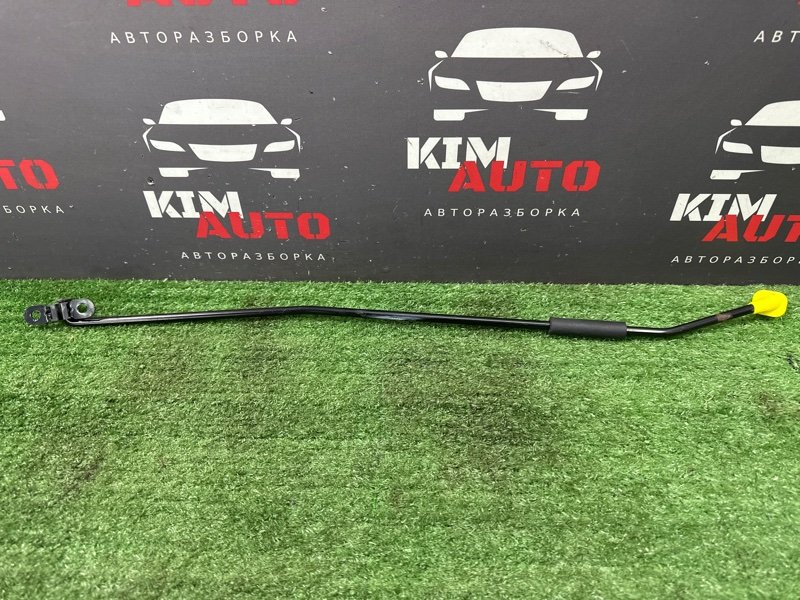 Упор капота Kia Rio X-Line 2020