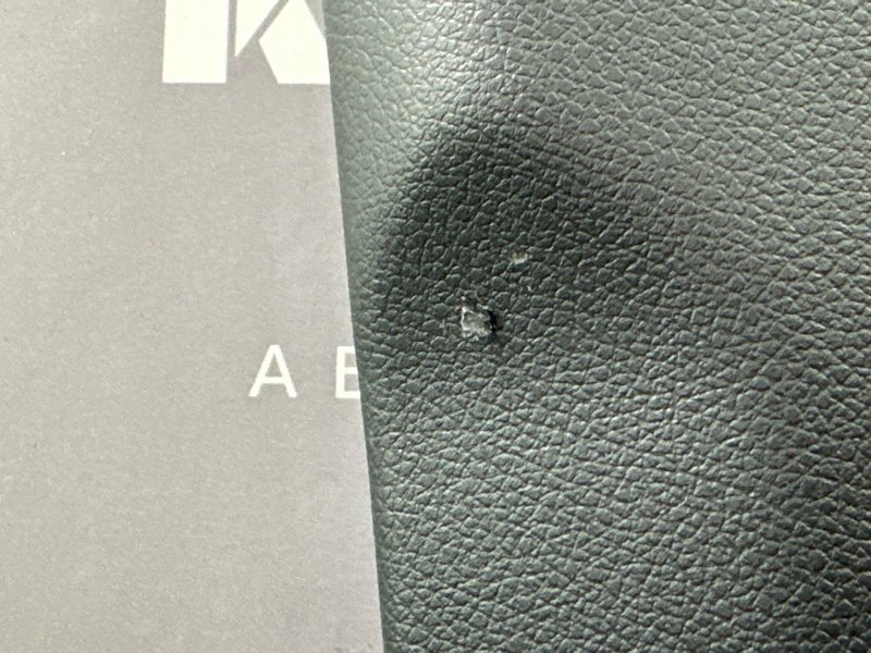 Накладка центральной стойки нижняя Kia Rio X-Line 2020