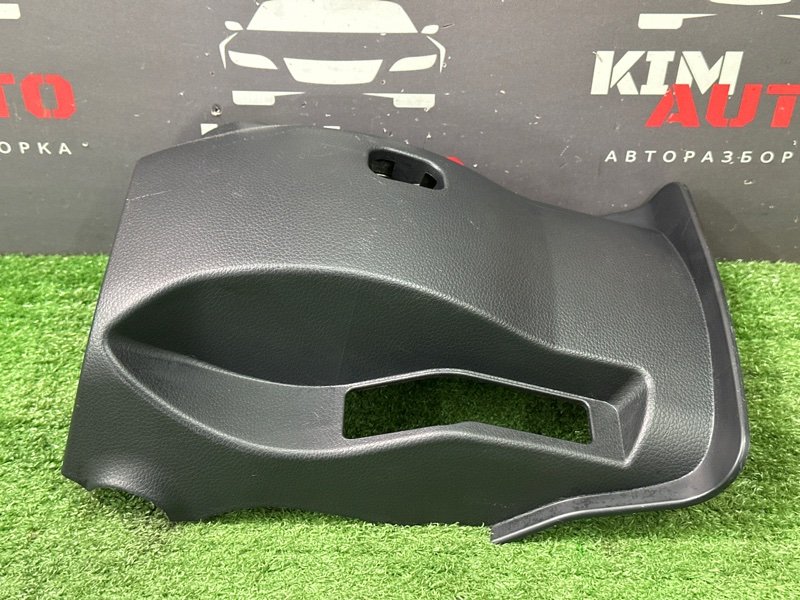 Кожух рулевой колонки Kia Rio X-Line 2020