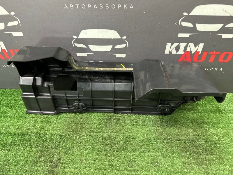 Дефлектор радиатора Kia Rio X-Line 2020