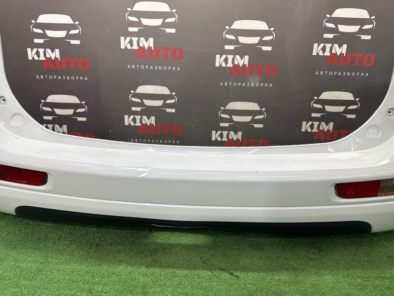 Бампер Mitsubishi Outlander
