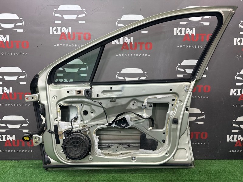 Дверь Peugeot 407