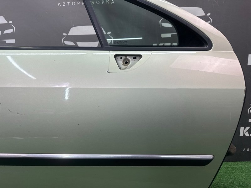 Дверь Peugeot 407