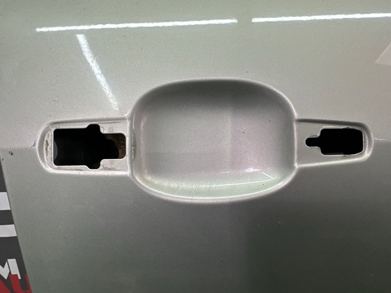 Дверь Peugeot 407
