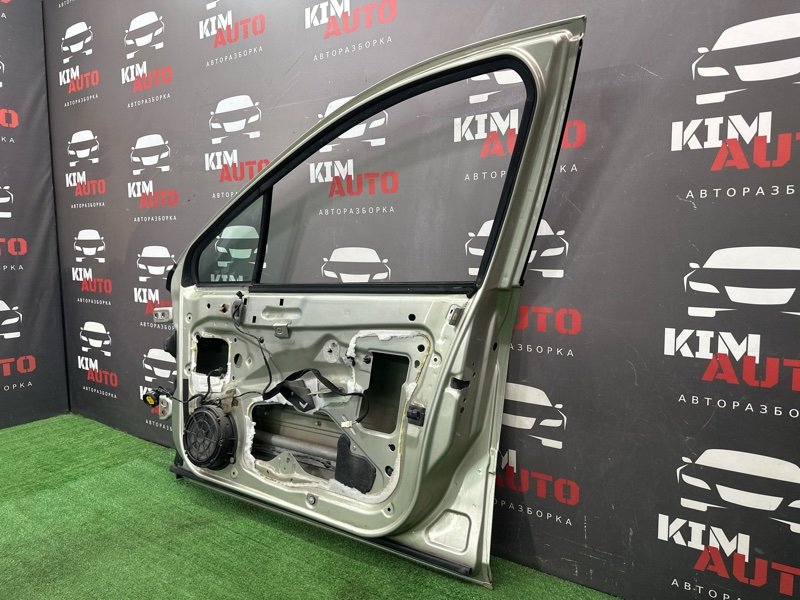 Дверь Peugeot 407
