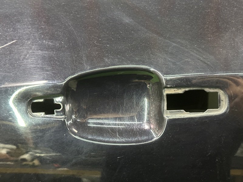 Дверь Opel Astra J