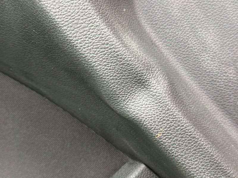 Обшивка двери Opel Astra J