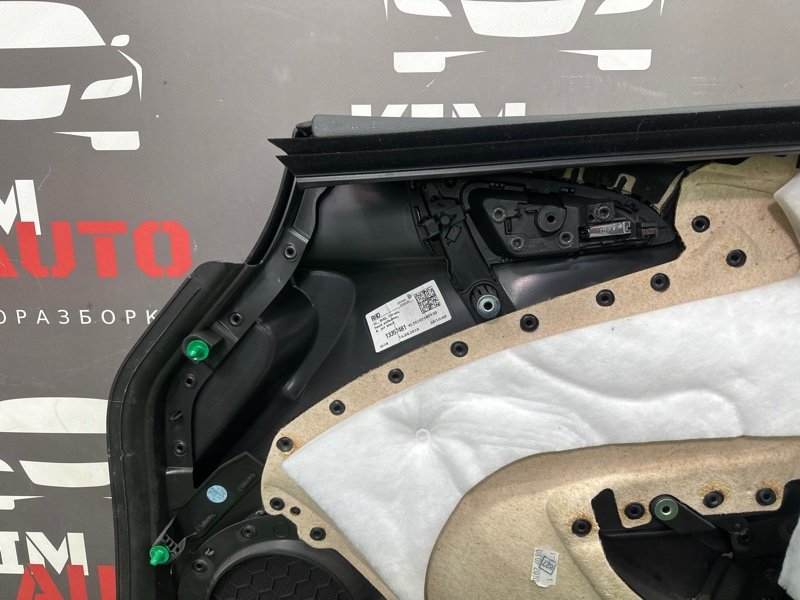 Обшивка двери Opel Astra J