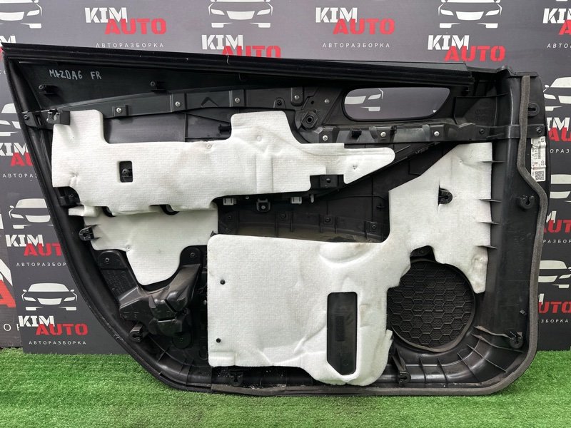 Обшивка двери Mazda 3 BL