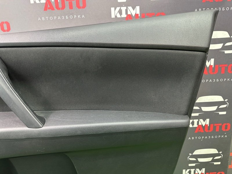 Обшивка двери Mazda 3 BL