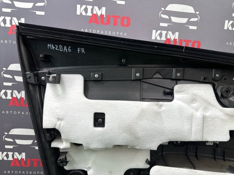 Обшивка двери Mazda 3 BL