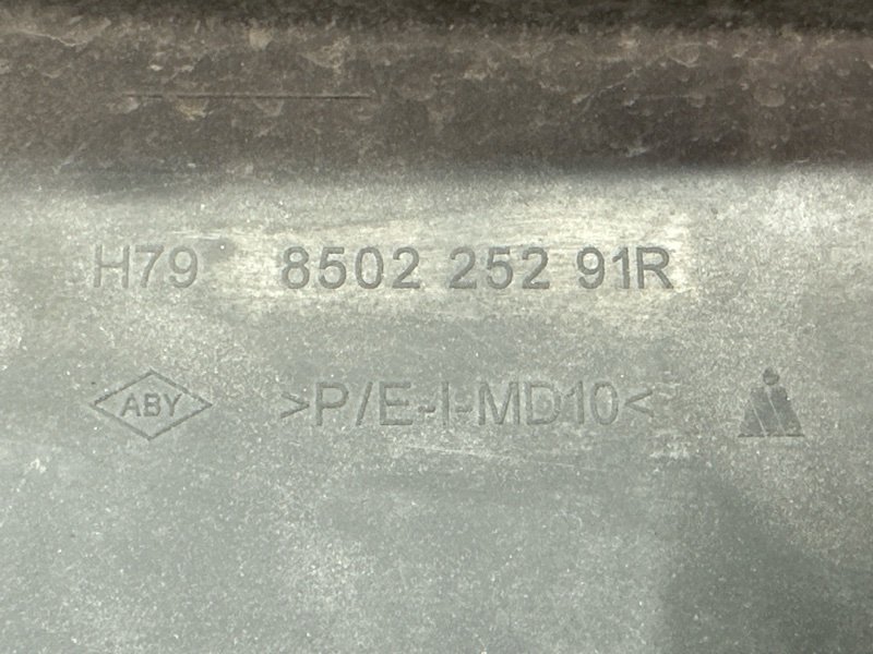 Бампер Renault Duster