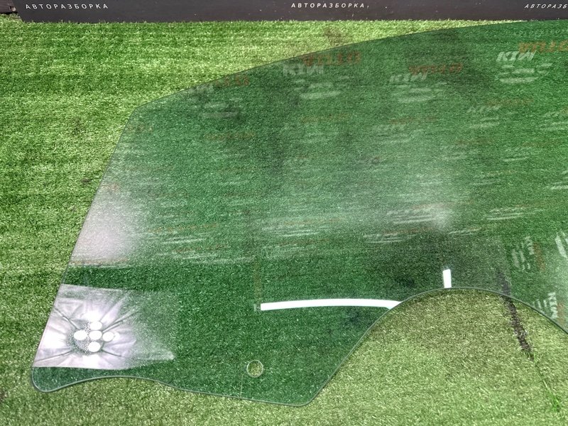 Стекло двери Opel Astra J