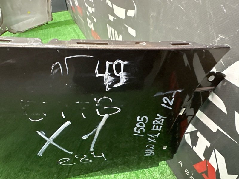 Бампер BMW X1 E84