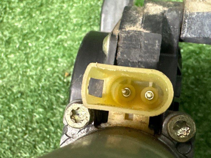 Механизм стеклоподъёмника Ford Mondeo