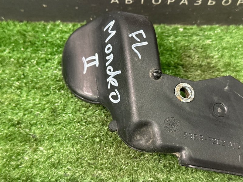 Воздуховод салона Ford Mondeo