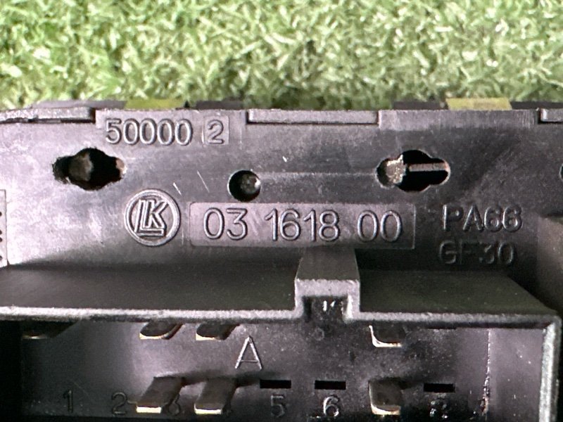 Блок управления стеклоподъемниками Ford Mondeo