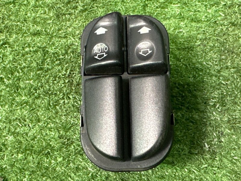 Блок управления стеклоподъемниками Ford Mondeo