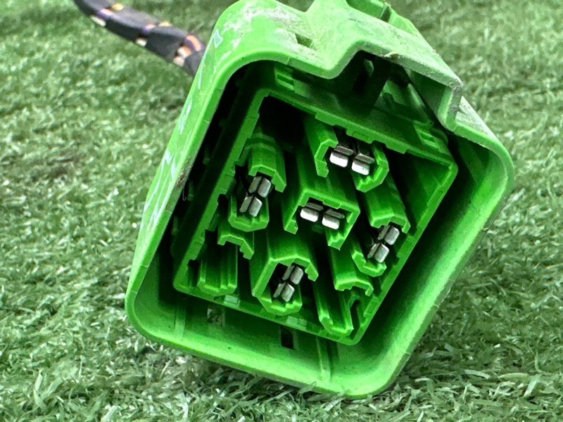 Проводка двери Ford Mondeo