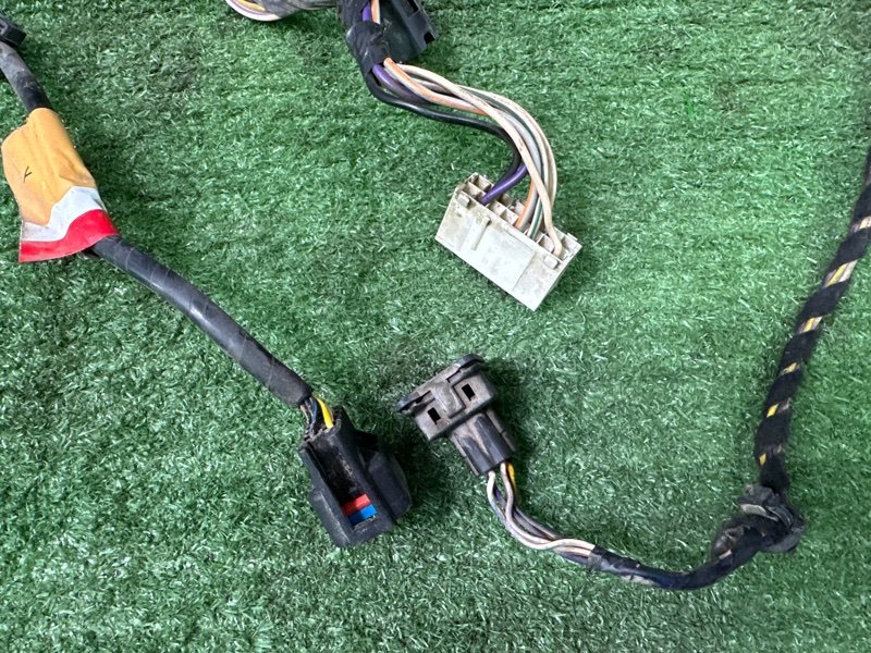 Проводка двери Ford Mondeo