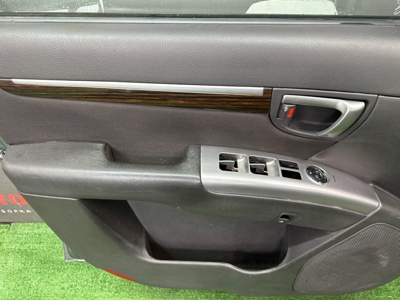 Дверь Hyundai Santa Fe
