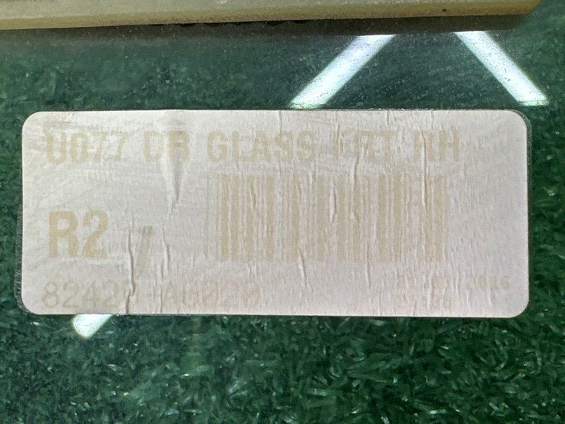 Стекло двери Hyundai i30 GD