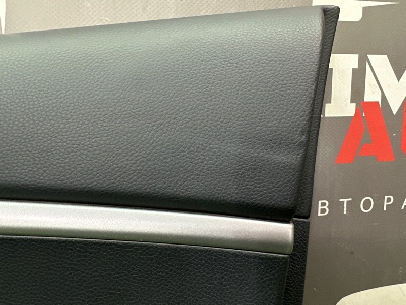 Обшивка двери Hyundai i30 GD