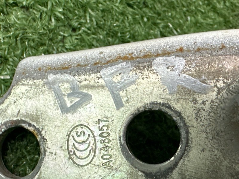 Петли двери Hyundai i30 GD