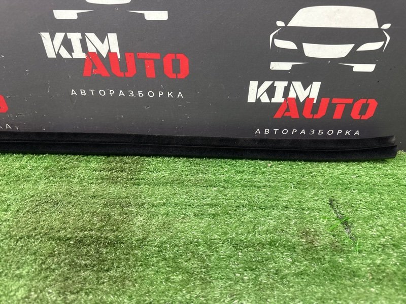 Уплотнитель стекла(бархотка) внутренний Hyundai i30 GD