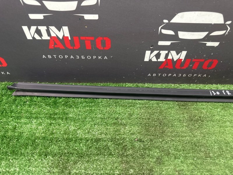Уплотнитель стекла(бархотка) внутренний Hyundai i30 GD
