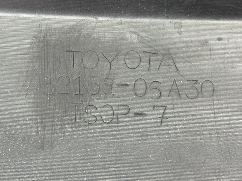 Бампер Toyota Camry XV50