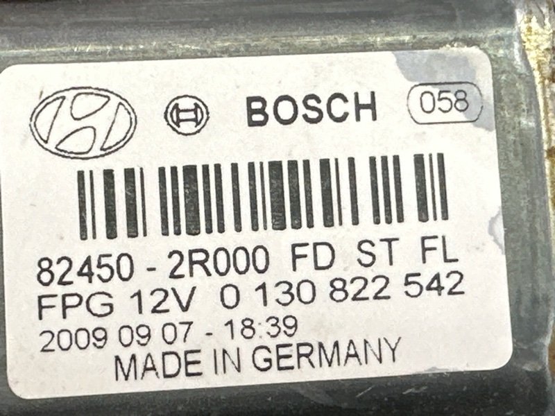 Мотор стеклоподъемника Hyundai i30 FD