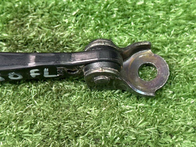 Ограничитель двери Hyundai i30 FD