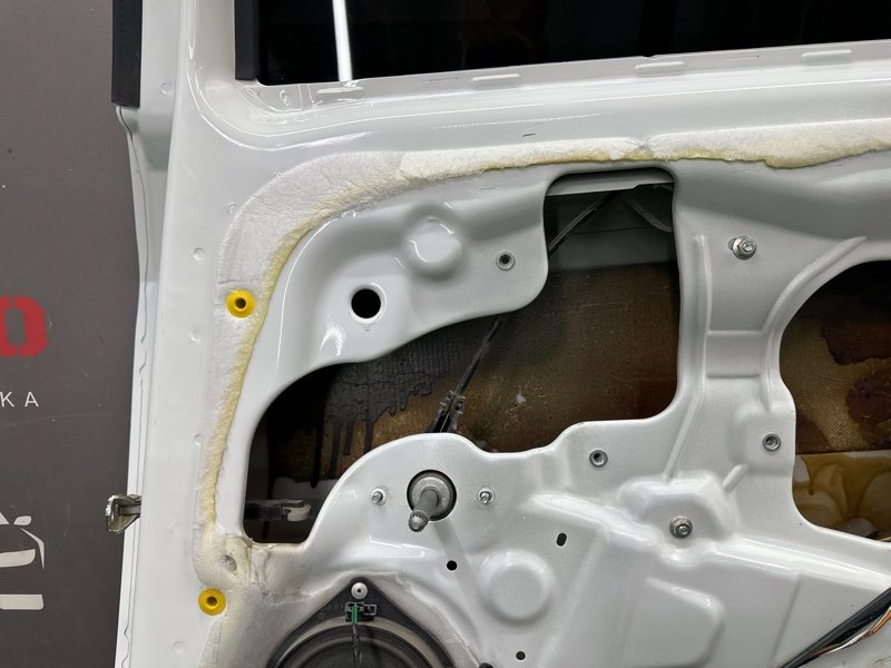 Дверь Fiat Punto 199