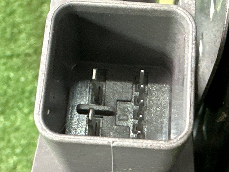 Механизм стеклоподъёмника с мотором Opel Astra J