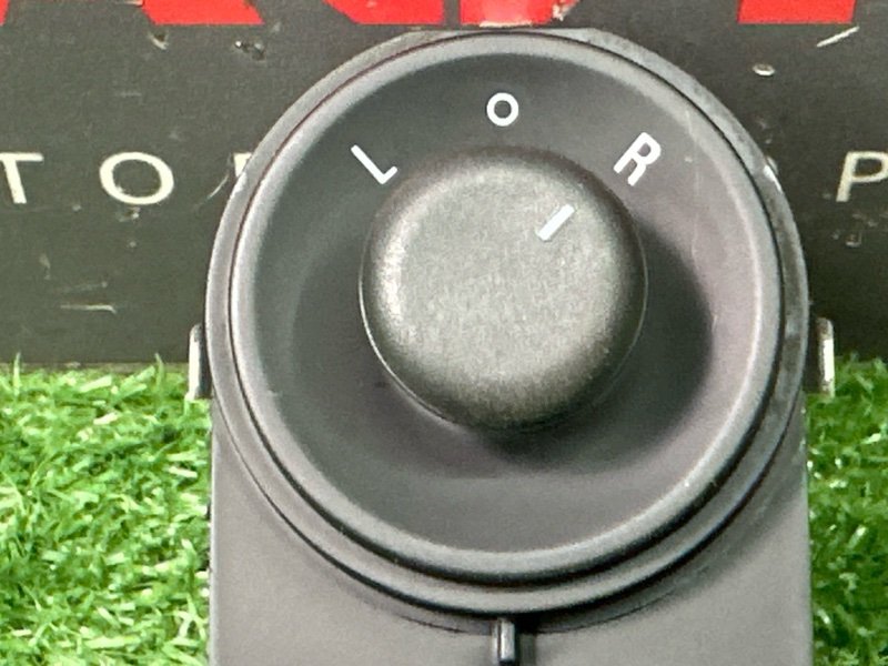 Блок управления зеркалами Opel Astra J