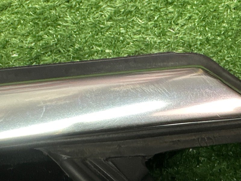 Уплотнитель стекла двери Opel Astra J