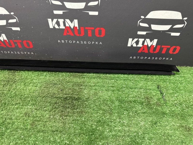 Уплотнитель стекла(бархотка) внутренний BMW 7-Series E65