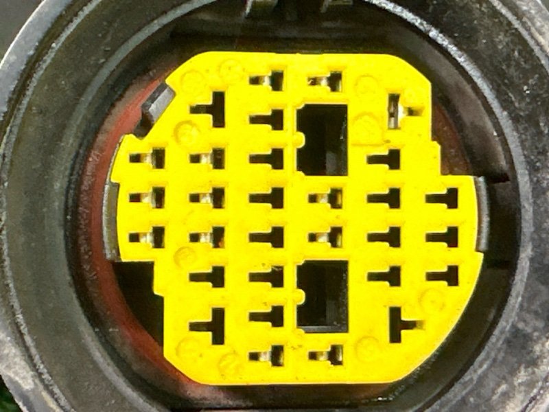 Проводка двери Peugeot 407